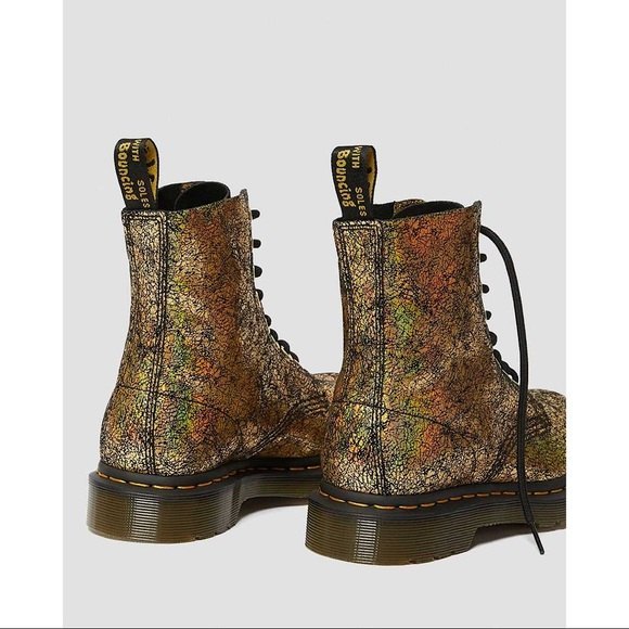 ๐ DR. MARTENS 1460 PASCAL METALLIC GOLD IRIDESCENT CRACKLE BOOTS๐ - Picture 6 of 15